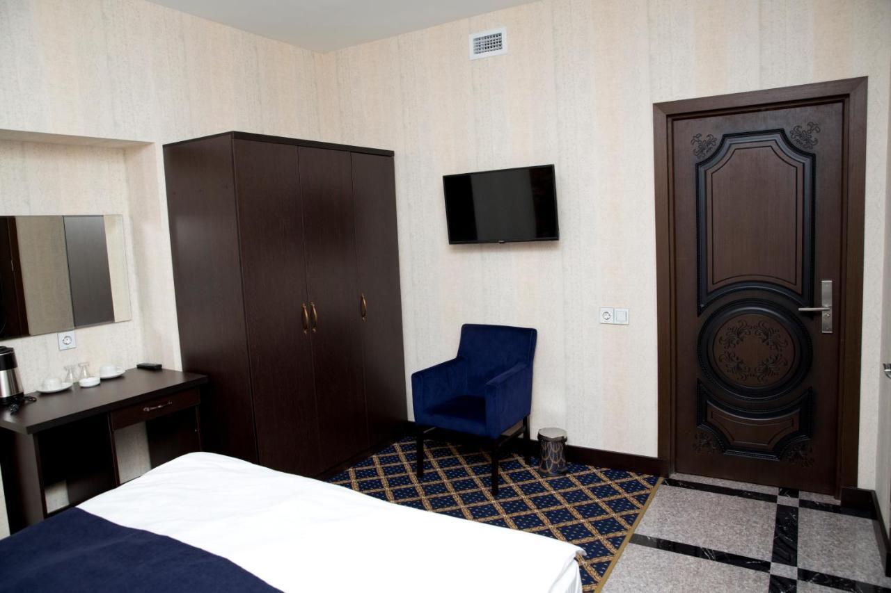 Kristal Inn Hotel باكو المظهر الخارجي الصورة
