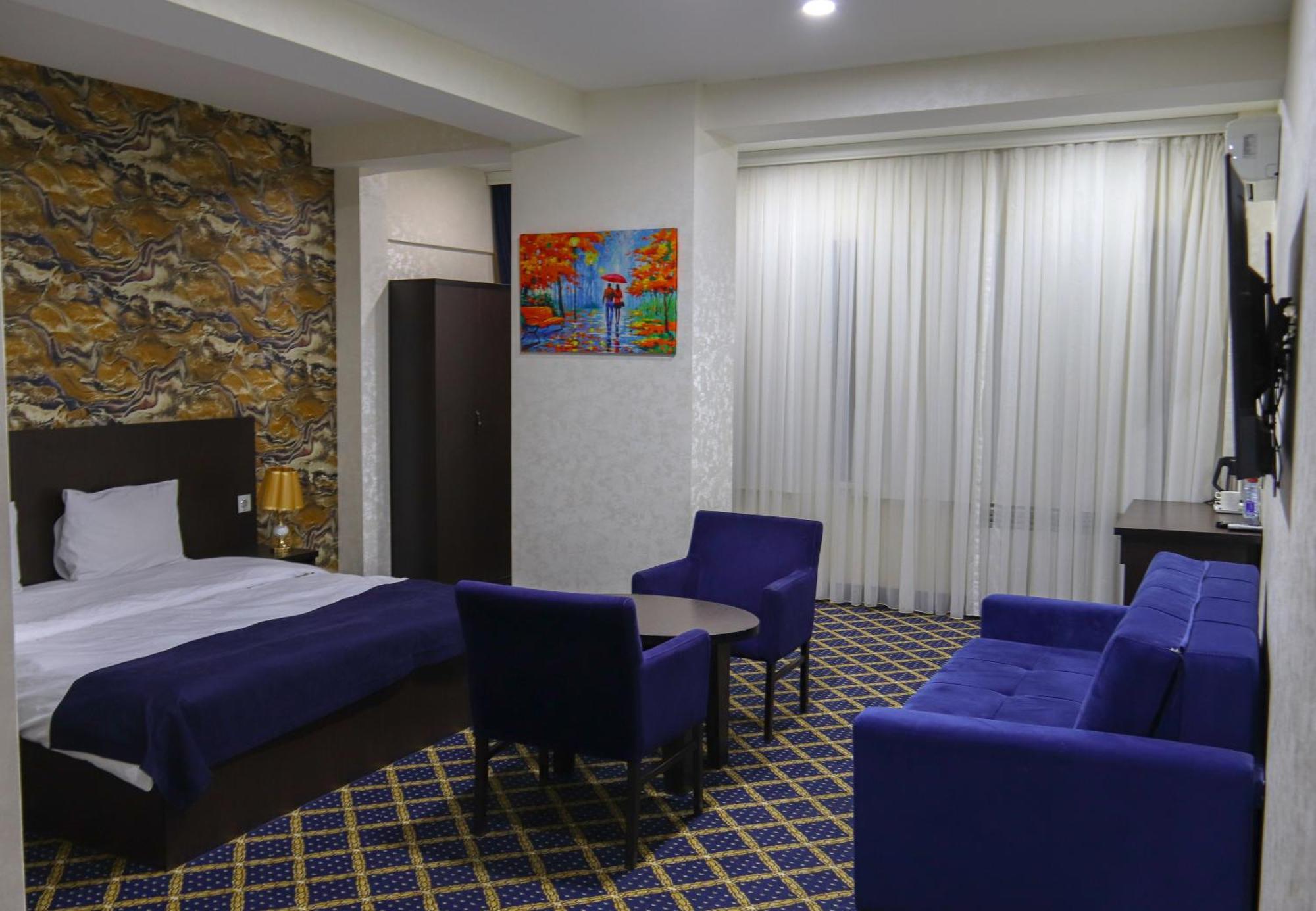 Kristal Inn Hotel باكو المظهر الخارجي الصورة